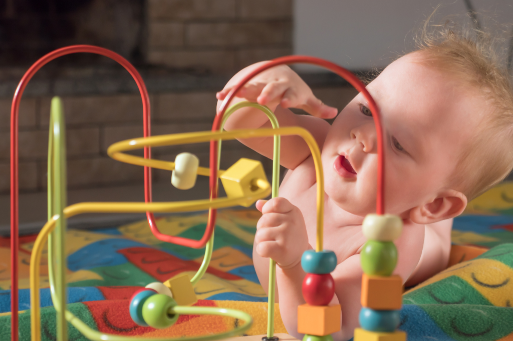 Como criar um ambiente estimulante para o bebê: guia prático para pais